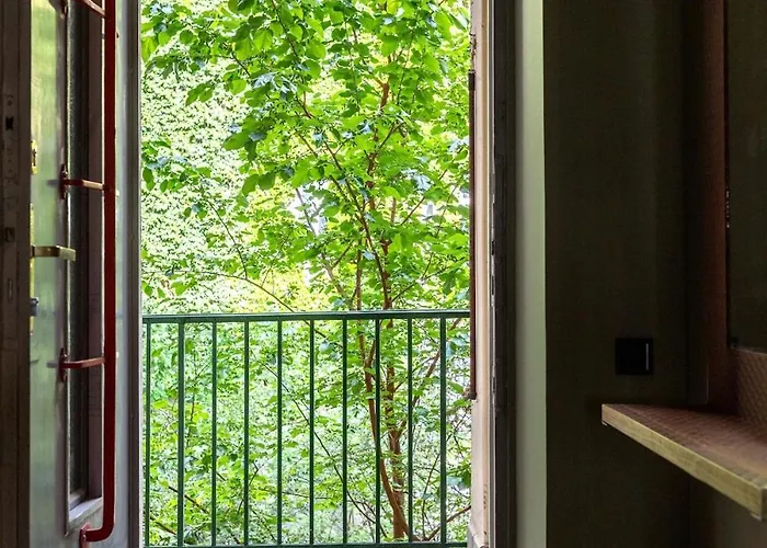 Second Floor Budapeşte