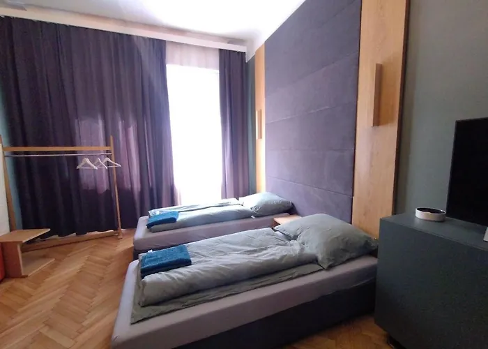 Second Floor Apartament