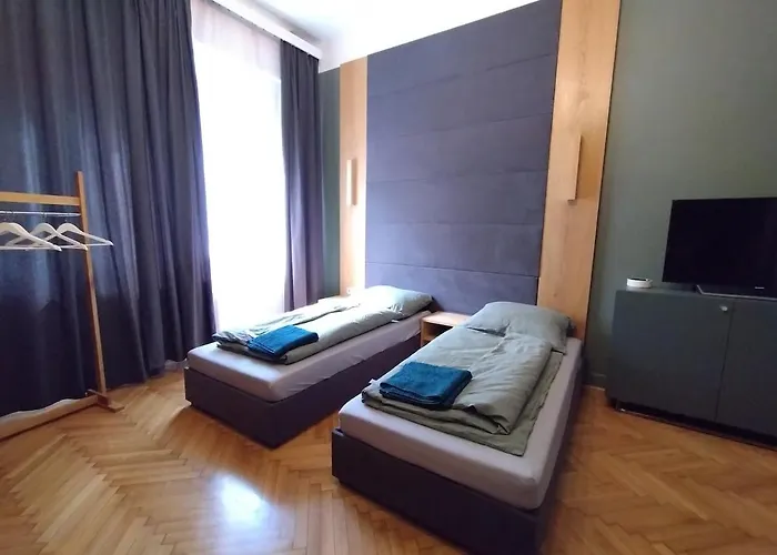 Apartament Second Floor *