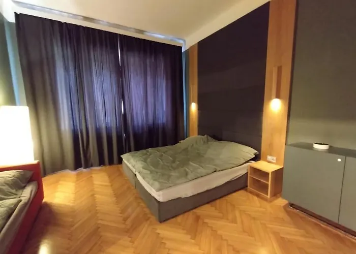 Apartment Second Floor *