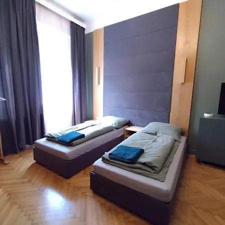 Lejlighed Second Floor *